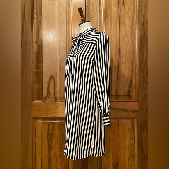 LOFT - Black & White Striped Long-SleeveShirt-Dress/Bow Tied at Neck - EUC - S - Picture 4 of 14